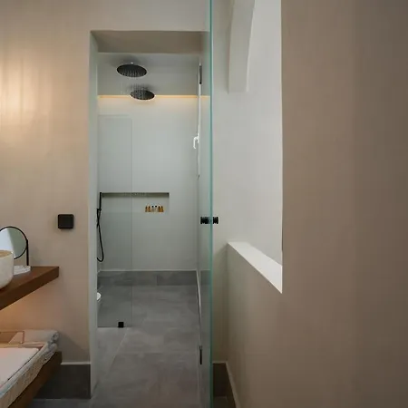Polis Of Naxos Stylish Apartahotel 4*