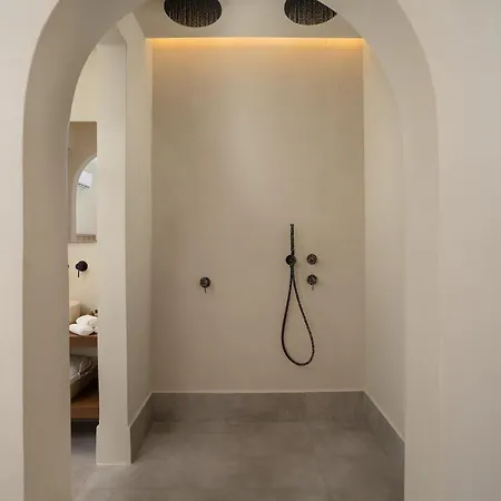 Polis Of Naxos Stylish Apartahotel
